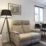 公寓 Louis Quartier Des Lilas *