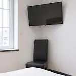 Louis Quartier Des Lilas Apartman *