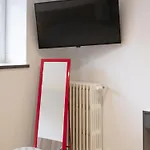 Louis Quartier Des Lilas *