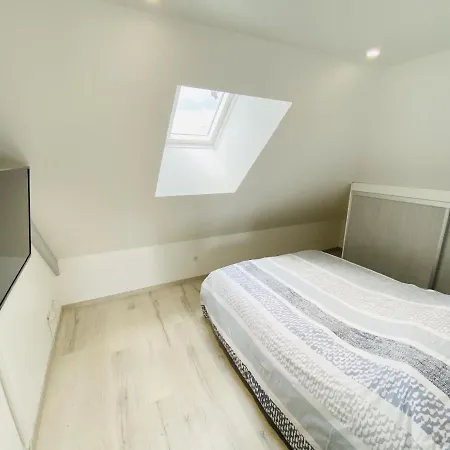 Louis Quartier Des Lilas Vittel