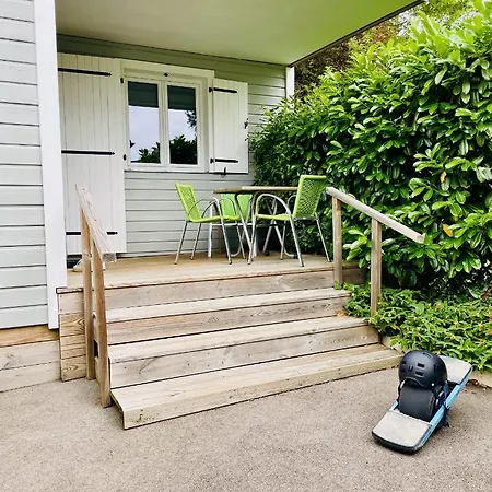 Louis Quartier Des Lilas * Vittel