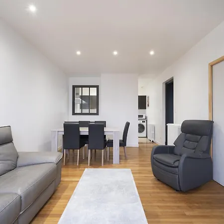 Louis Quartier Des Lilas *