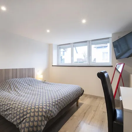 アパート Louis Quartier Des Lilas *