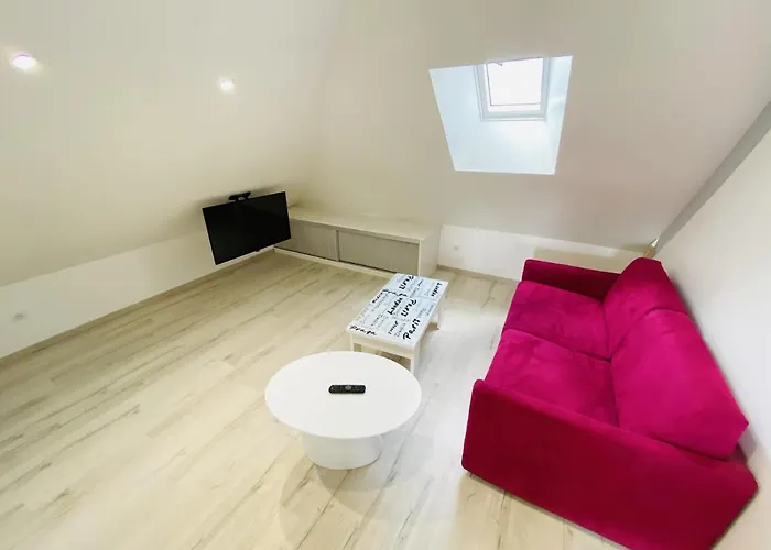 Louis Quartier Des Lilas * Vittel