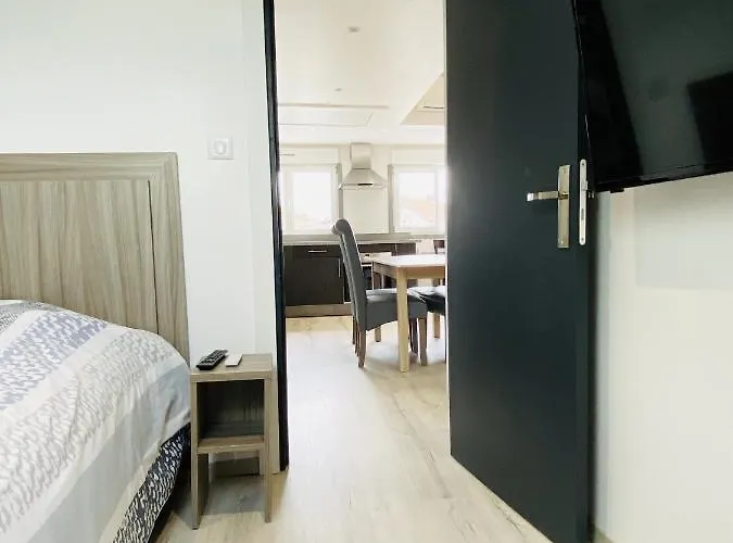 Louis Quartier Des Lilas Vittel