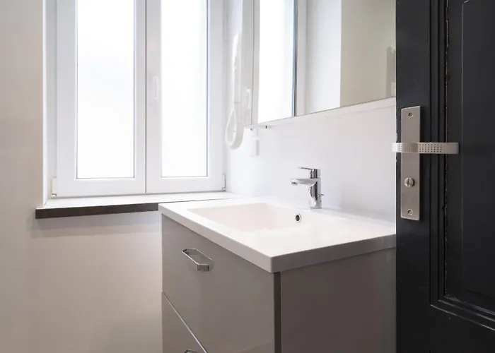 Louis Quartier Des Lilas * Vittel